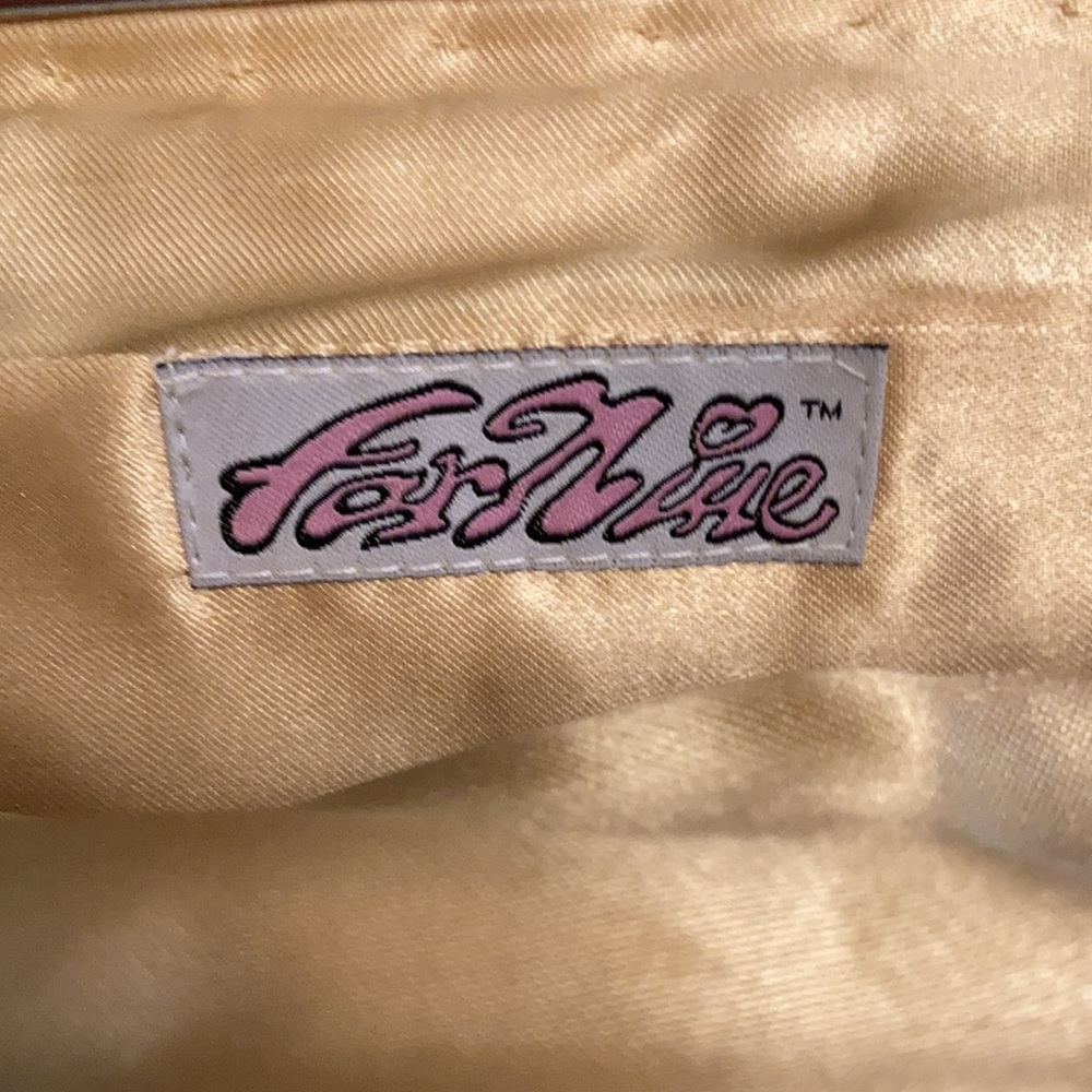 Festive clutch! - Picture 7 of 15